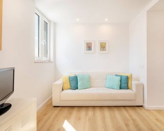 GuestReady - The Atlantique retreat - Sesimbra - Living room