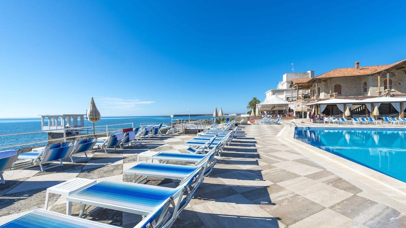 هوتل ماجا سيرسي