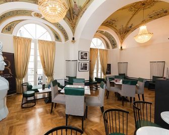 Il Salotto della Regina - Naples - Restaurant