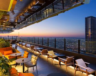 Pullman Paris Montparnasse - Pariisi - Parveke