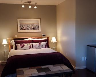 Liahona Guest House - Ucluelet - Bedroom