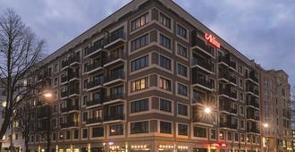 Adina Apartment Hotel Berlin Mitte - Berlim - Edifício