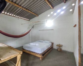 Casita a 3 Cuadras de la Playa Principal - Taganga - Bedroom
