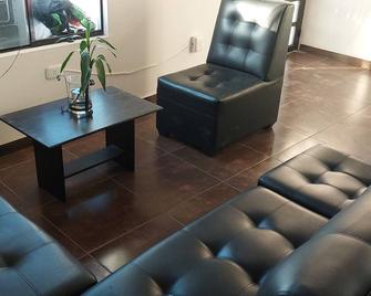 Lonko Hostel Arequipa - Arequipa - Vardagsrum