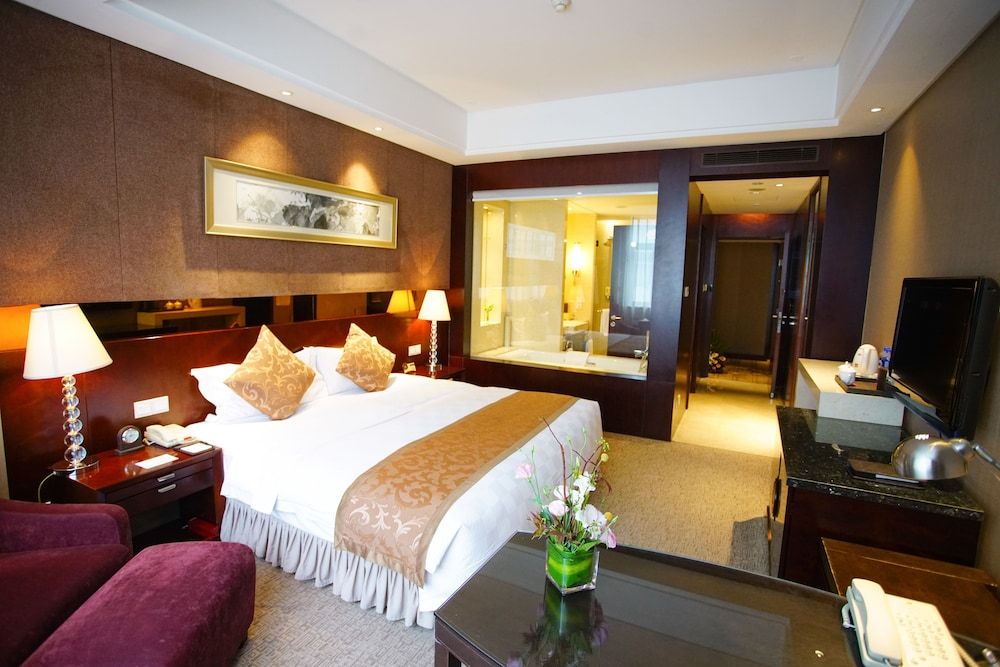 Xian Grand Soluxe International Hotel thumbnail 3