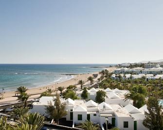 Apartamentos Livvo Las Gaviotas - Tías - Playa