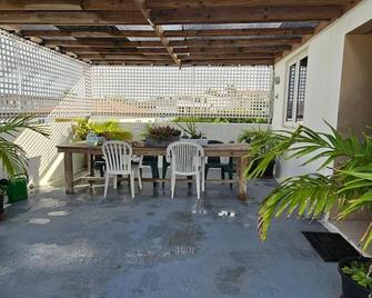 Moon Moods - Grote Berg - Patio