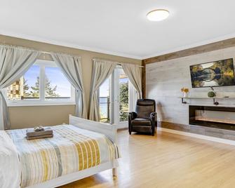 Unwind @ LakeHouse with Hot Tub - Vineland - Habitación