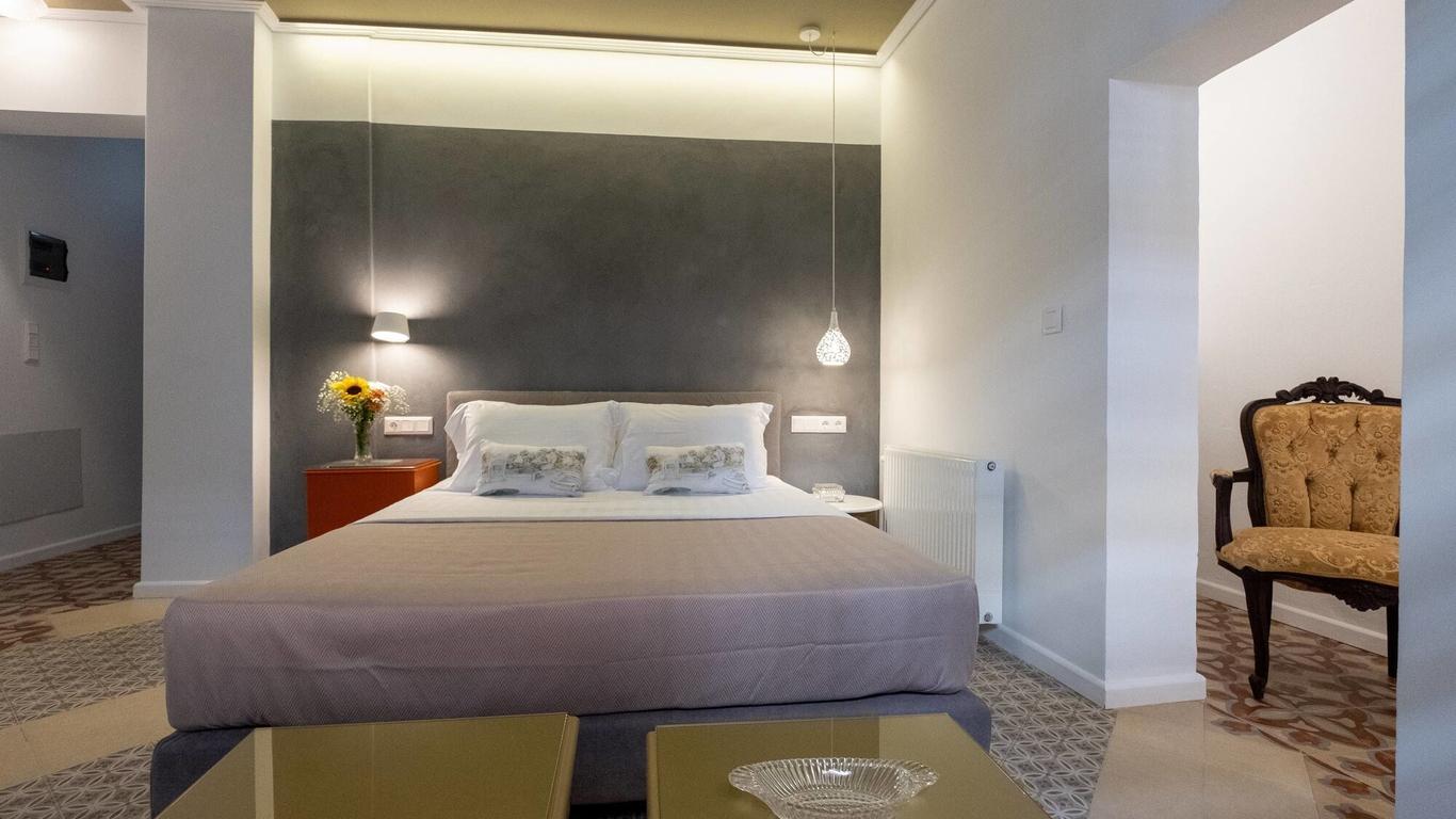 Athenian Yard Suites