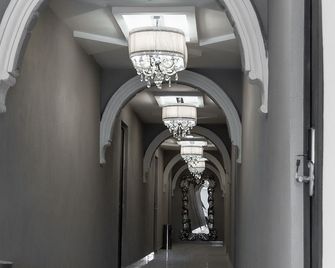 Hotel Arthemisa - Dolores Hidalgo - Коридор