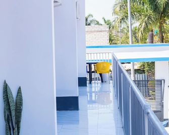 سالاما بلو لودج - لوساكا - شرفة