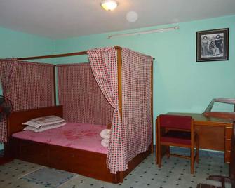 Sanu House Hostel & Homestay - Lalitpur - Bedroom