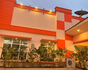 The Waigo Hotel - Sorong - Edificio