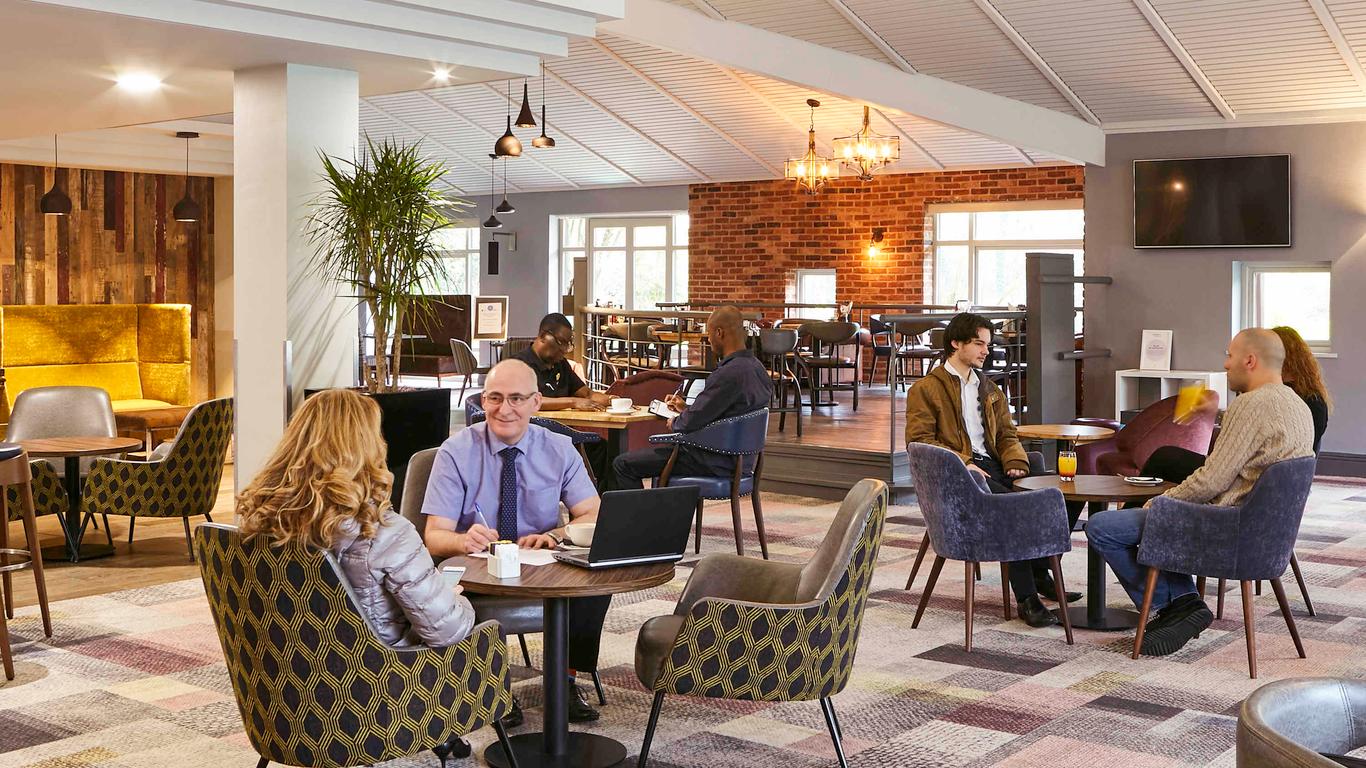 Novotel Manchester West