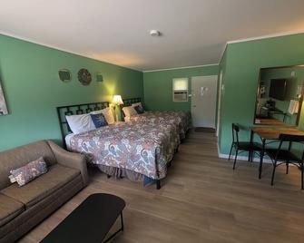 Pinewood Inn - Barry's Bay - Habitación