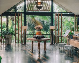 Amora Ubud Boutique Villas - Ubud - Hall d’entrée