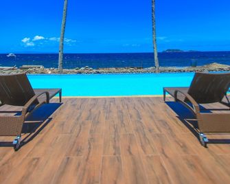 Allura Resort Dive and Spa - Zamboanguita - Pool