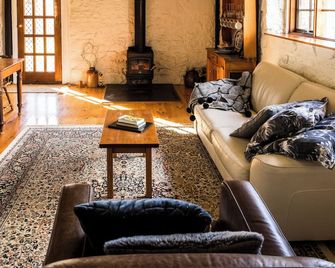 Daisy Bank Cottages - ריצ'מונד (טזמניה) - סלון
