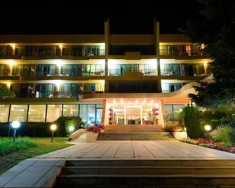 Hotel Ambassador - Golden Sands - Building