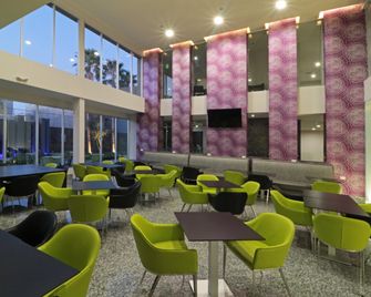 Holiday Inn Express & Suites Hermosillo By IHG - Hermosillo - Restaurante