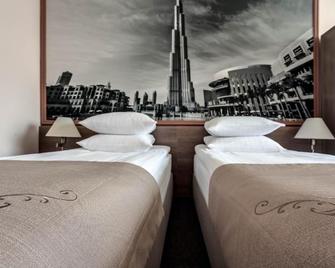 ريوس هوتل لفيف - لفيف - غرفة نوم