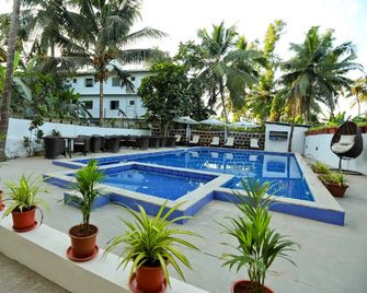Amara Grand Baga,goa - Baga - Pool