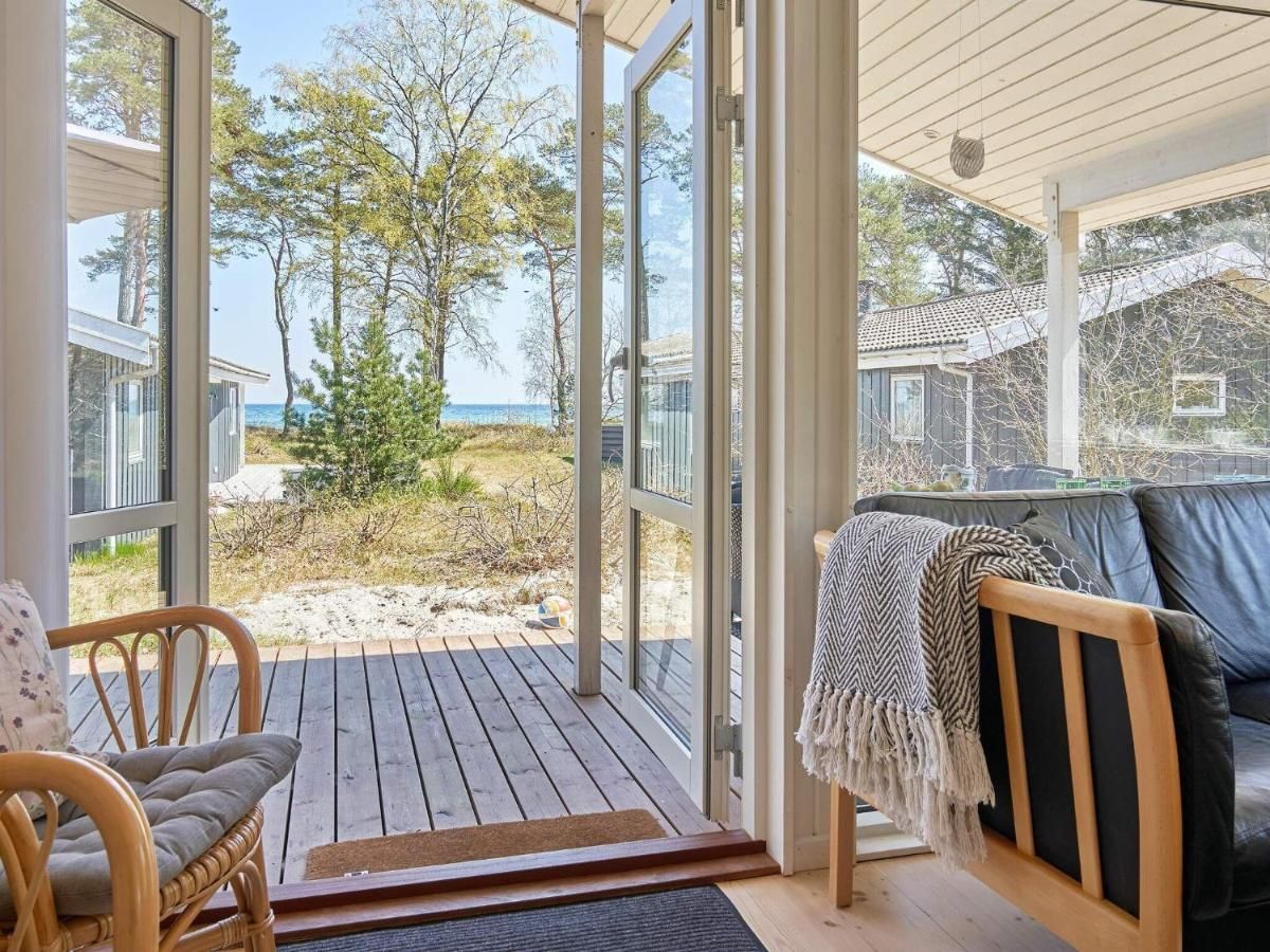 8 person holiday home in Nexø – Snogebæk