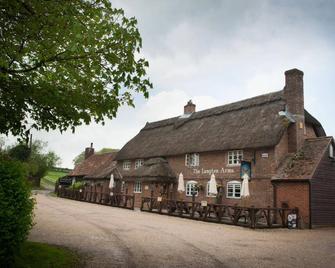 The Langton Arms - Blandford Forum - Edificio