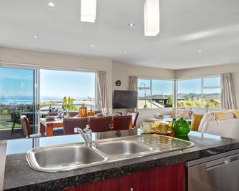 The Lakehouse - Taupo - Taupo