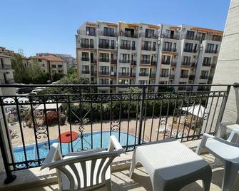Amadeus Lux - Menada Apartments - Sunny Beach - Balcony