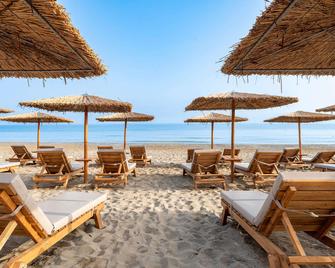 Adele Beach Hotel - Adelianos Kampos - Playa