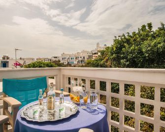 Semiramis Guesthouse - Adamantas - Balcony