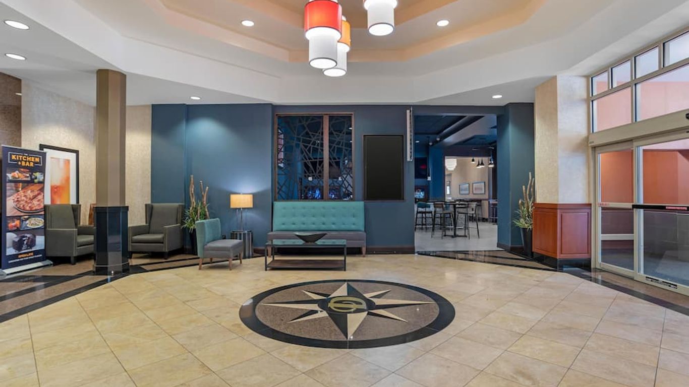 Drury Inn & Suites Baton Rouge