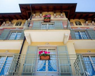 Residence Ortensia - Baveno - Building