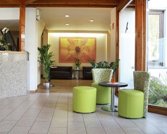 Landhotel Karrenberg - Kirchberg - Lobby