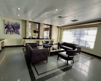 Infinity Park Hotel - Santiago