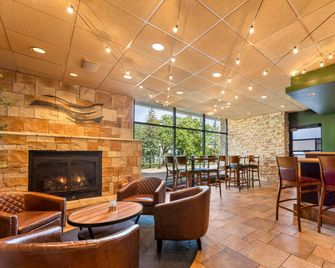 Radisson Hotel La Crosse - La Crosse - Bar