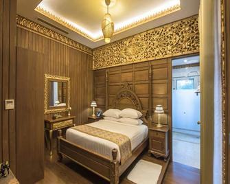 Royal Palace Hotel - Bagan - Спальня