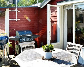 4 Person Holiday Home In Sölvesborg - Sölvesborg - Terasa
