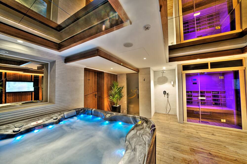 Sky Hotel - Belgrade