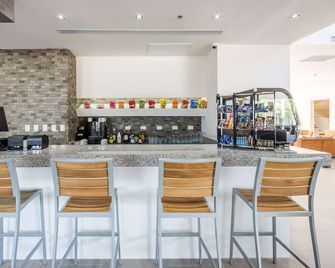 Wyndham Garden Playa del Carmen - Playa del Carmen - Baari