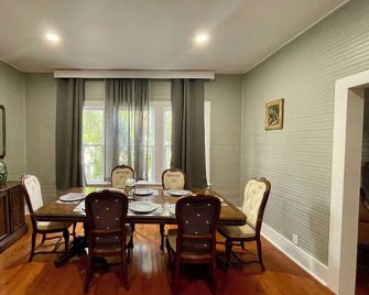 Casa Maria at Historic Brownsville Downtown - Brownsville - Comedor
