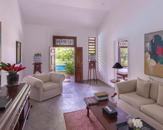 Nyne Hotels Rock Villa, Bentota - Bentota - Sala de estar