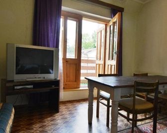 Excelsior Guesthouse - Jūrmala - Jídelna