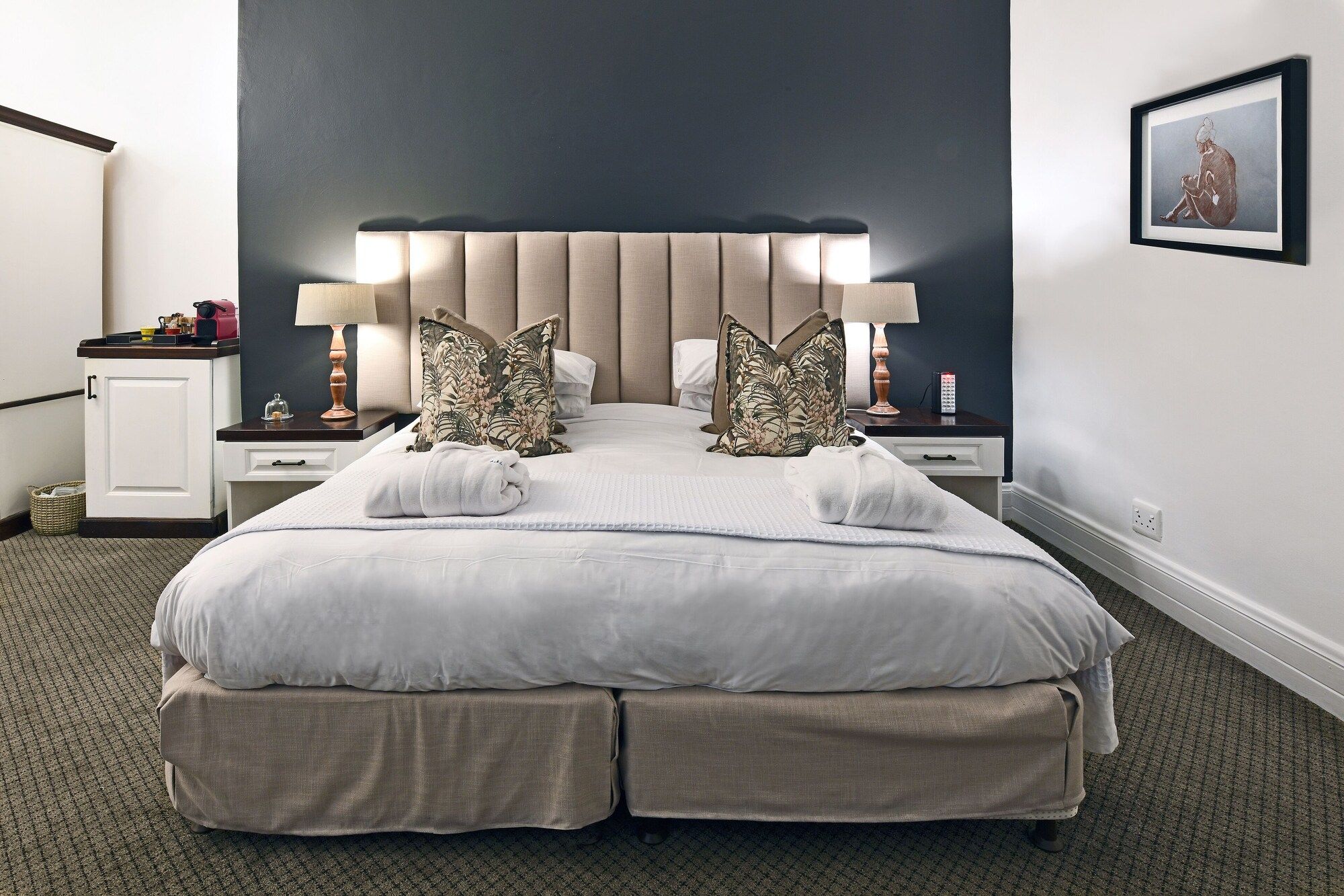 آشبورن بوتيك جيست هاوس