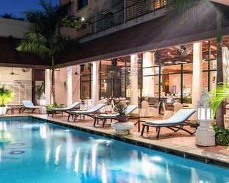 PARKROYAL Saigon - Ho Chi Minh City - Pool