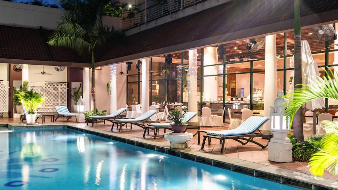 جاردن بلازا سايجون (فورميرلي باركرويال سايجون)