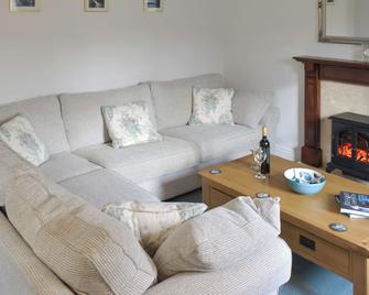 The Ginnel Mews - Skipton - Living room