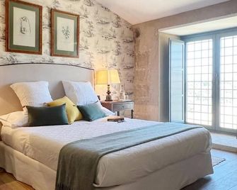 Castillo de Corvinos - Huesca - Bedroom