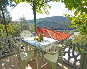 Apartments Boris 154 - Rabac - Balkón